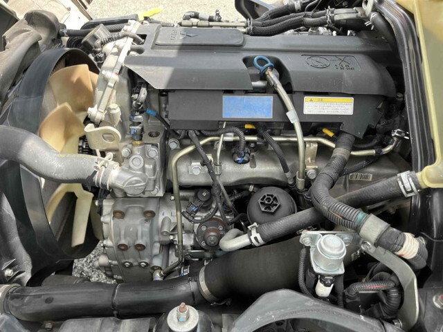 三菱ふそうキャンター平ボディ小型（2t・3t）[写真29]