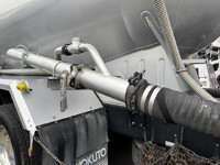 日野プロフィアバルク車（粉粒体運搬車）大型（10t）[写真11]