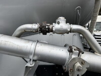 日野プロフィアバルク車（粉粒体運搬車）大型（10t）[写真12]