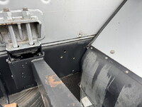 日野プロフィアバルク車（粉粒体運搬車）大型（10t）[写真21]