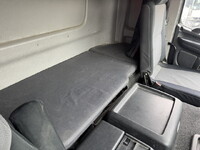 日野プロフィアバルク車（粉粒体運搬車）大型（10t）[写真24]