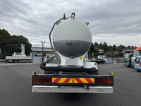 日野プロフィアバルク車（粉粒体運搬車）大型（10t）[写真07]