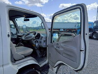 トヨタトヨエースダブルキャブ（Wキャブ）小型（2t・3t）[写真14]