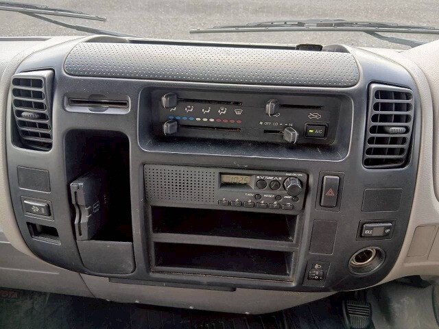 トヨタトヨエースダブルキャブ（Wキャブ）小型（2t・3t）[写真21]