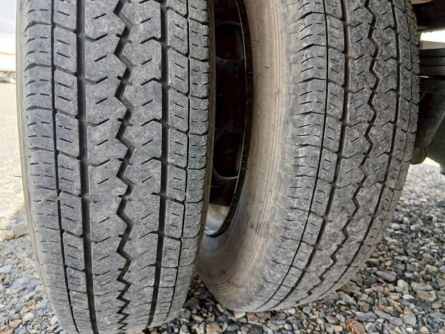 トヨタトヨエースダブルキャブ（Wキャブ）小型（2t・3t）[写真40]