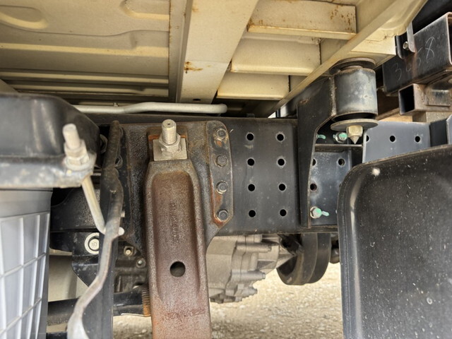 三菱ふそうキャンターダブルキャブ（Wキャブ）小型（2t・3t）[写真26]