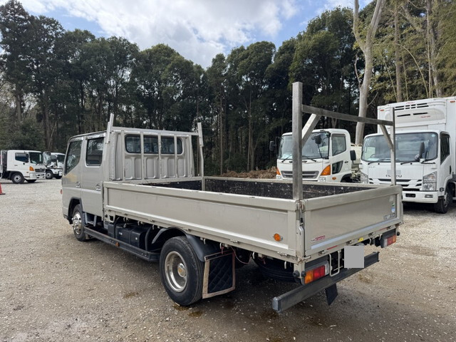 三菱ふそうキャンターダブルキャブ（Wキャブ）小型（2t・3t）[写真04]