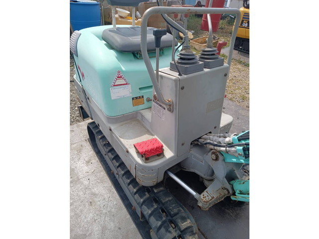 ヤンマーミニユンボ（ミニバックホー）[写真07]