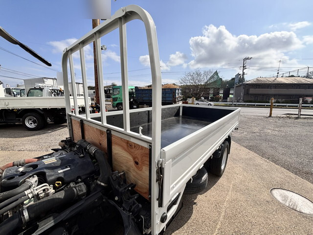 マツダタイタン平ボディ小型（2t・3t）[写真18]