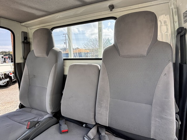 マツダタイタン平ボディ小型（2t・3t）[写真39]