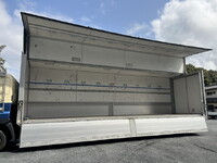 日野プロフィアアルミウイング大型（10t）[写真11]