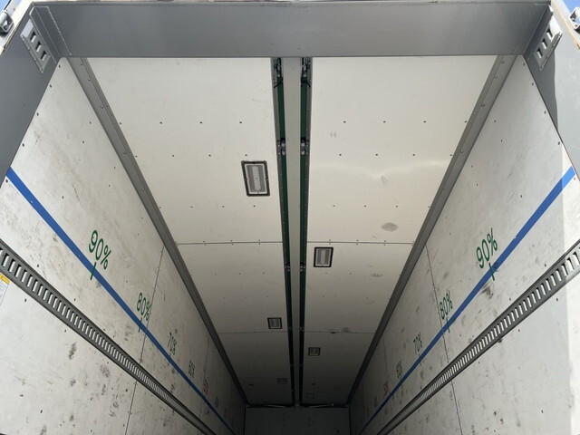 日野プロフィアアルミウイング大型（10t）[写真17]