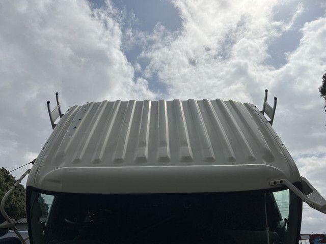 日野プロフィアアルミウイング大型（10t）[写真20]