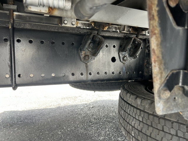 日野プロフィアアルミウイング大型（10t）[写真26]