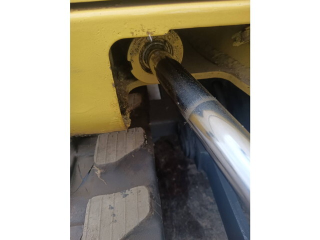 ヤンマーミニユンボ（ミニバックホー）[写真15]