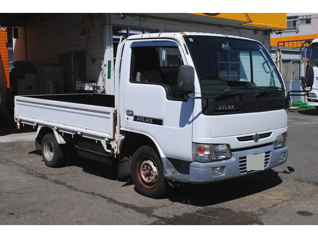 日産アトラス平ボディ小型（2t・3t）[写真01]