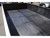 日産アトラス平ボディ小型（2t・3t）[写真11]