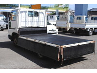 日産アトラス平ボディ小型（2t・3t）[写真15]