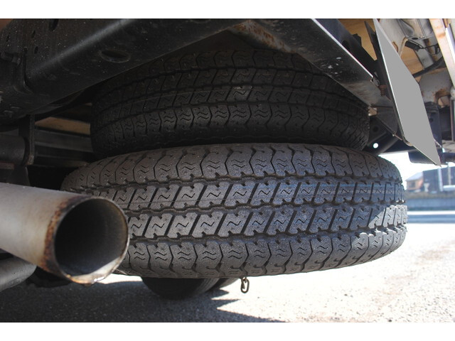 日産アトラス平ボディ小型（2t・3t）[写真22]