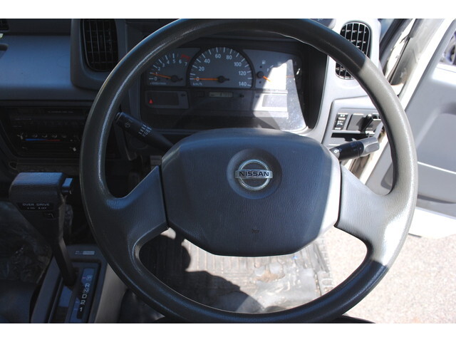 日産アトラス平ボディ小型（2t・3t）[写真34]