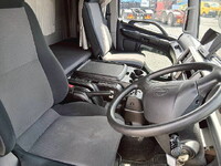 日野レンジャーアルミウイング中型（4t）[写真17]