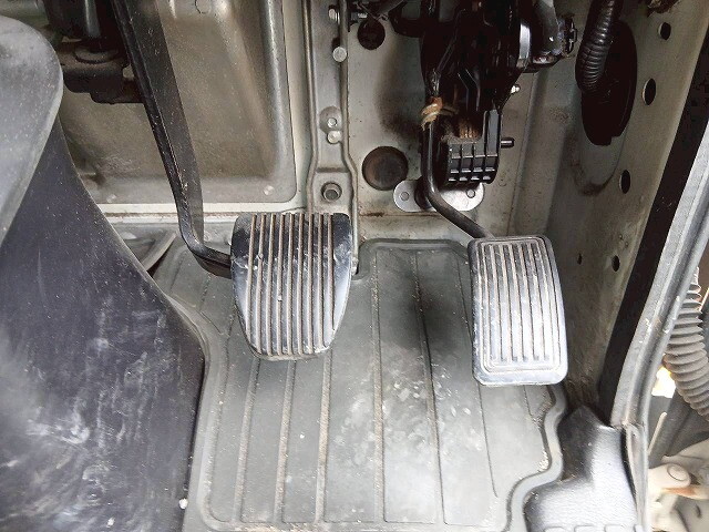 日野レンジャーアルミウイング中型（4t）[写真17]