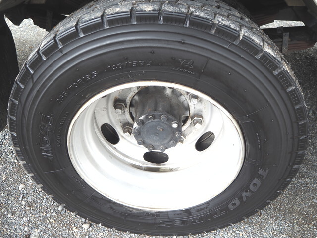 日野レンジャーセルフクレーン3段増トン（6t・8t）[写真27]