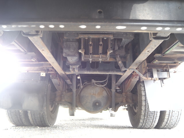 日野レンジャーセルフクレーン3段増トン（6t・8t）[写真29]