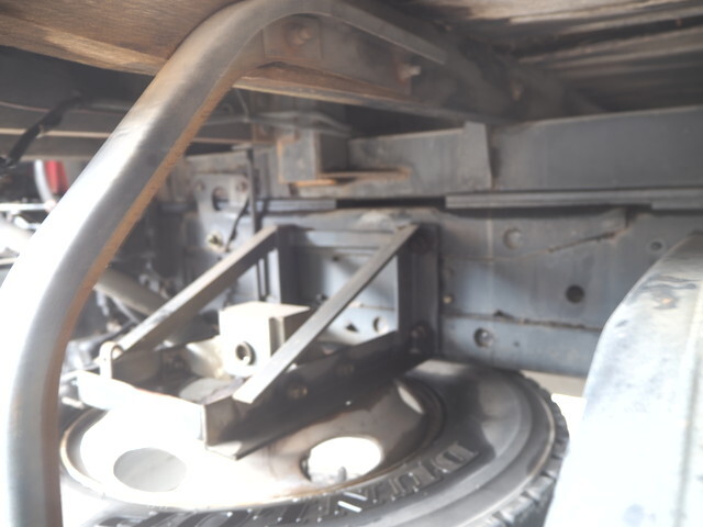 日野レンジャーセルフクレーン3段増トン（6t・8t）[写真31]