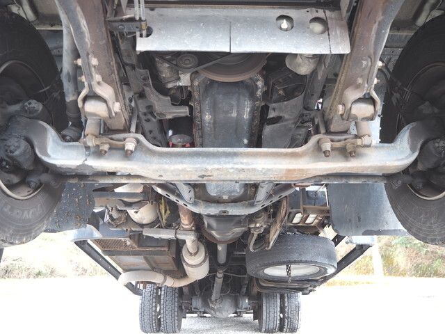 日野レンジャーセルフクレーン3段増トン（6t・8t）[写真07]