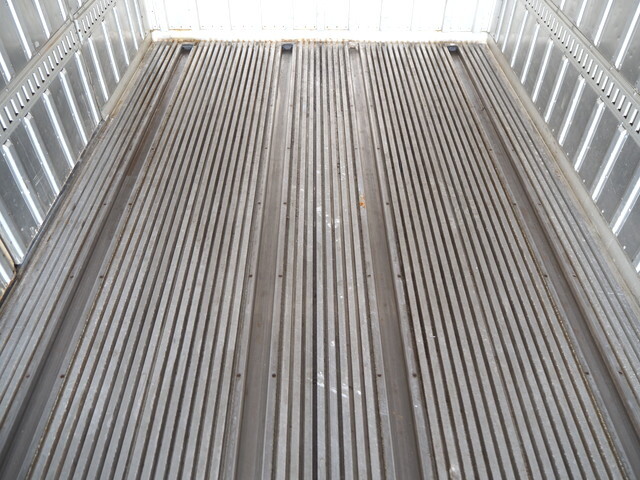 日野レンジャー冷凍車（冷蔵車）中型（4t）[写真13]