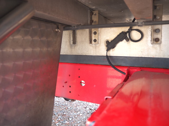 日野レンジャー冷凍車（冷蔵車）中型（4t）[写真21]