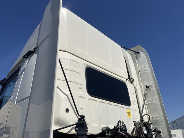 日野プロフィアトレーラーヘッド（トラクターヘッド）大型（10t）[写真10]