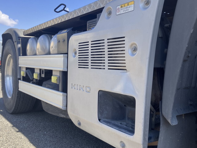 日野プロフィアトレーラーヘッド（トラクターヘッド）大型（10t）[写真19]