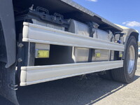 日野プロフィアトレーラーヘッド（トラクターヘッド）大型（10t）[写真21]