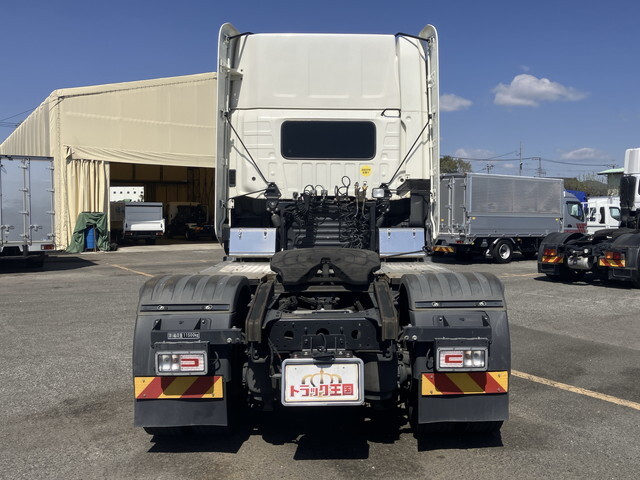 日野プロフィアトレーラーヘッド（トラクターヘッド）大型（10t）[写真08]