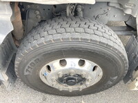 日野プロフィアトレーラーヘッド（トラクターヘッド）大型（10t）[写真09]