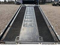 いすゞエルフセーフティローダー小型（2t・3t）[写真11]