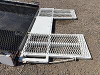 いすゞエルフセーフティローダー小型（2t・3t）[写真12]