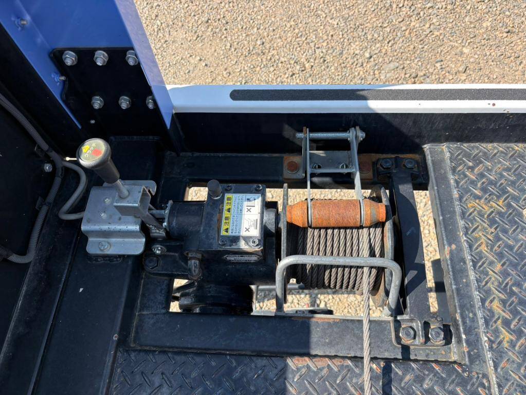 いすゞエルフセーフティローダー小型（2t・3t）[写真07]