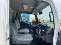 いすゞエルフアルミバン小型（2t・3t）[写真19]