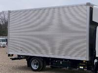 いすゞエルフアルミバン小型（2t・3t）[写真06]