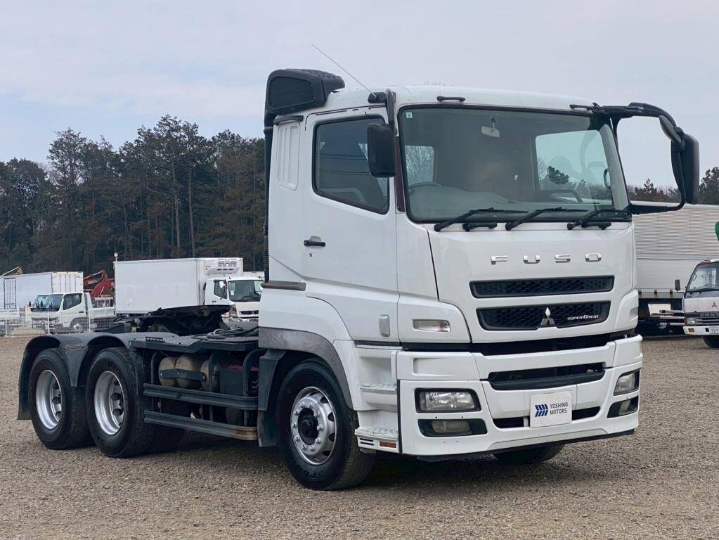 中古スーパーグレートトレーラーヘッド（トラクターヘッド）