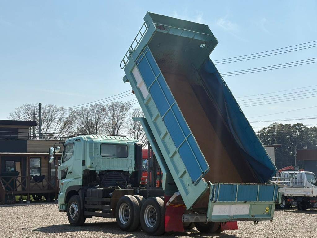日野プロフィアダンプ大型（10t）[写真10]