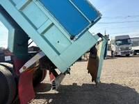 日野プロフィアダンプ大型（10t）[写真12]