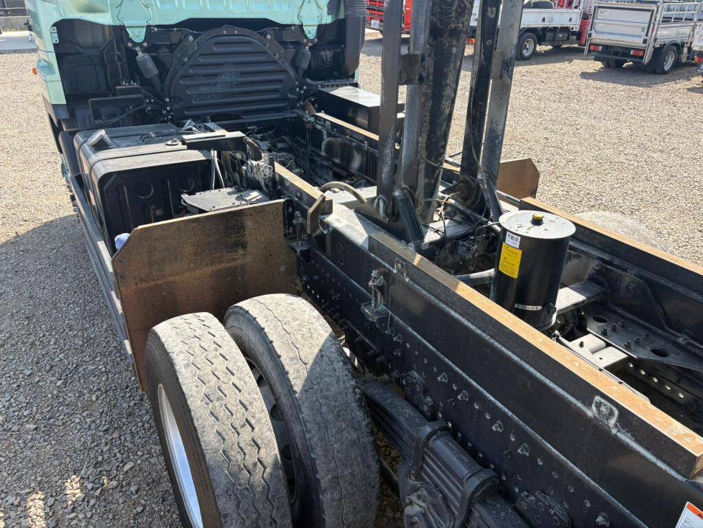 日野プロフィアダンプ大型（10t）[写真14]