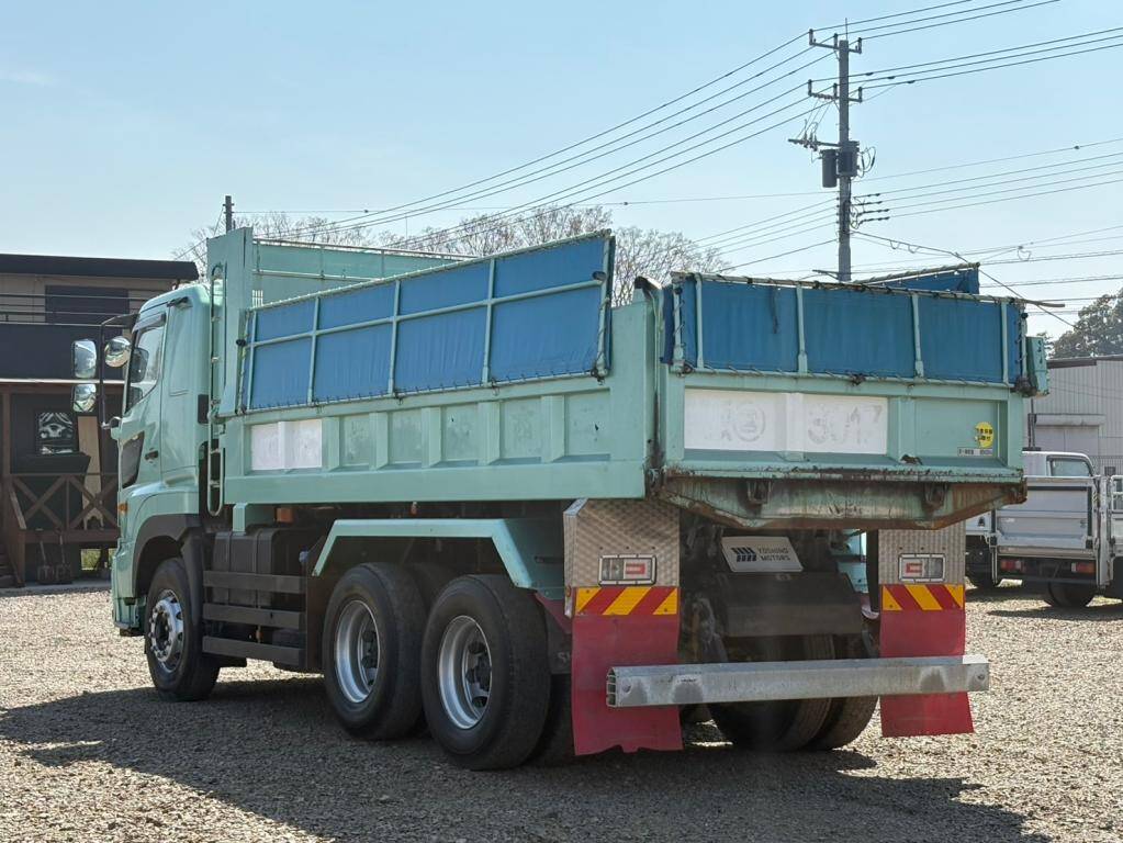 日野プロフィアダンプ大型（10t）[写真02]