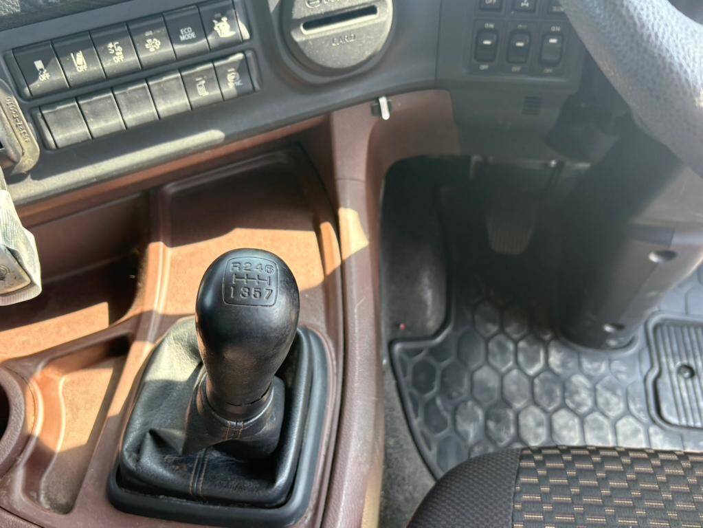 日野プロフィアダンプ大型（10t）[写真22]