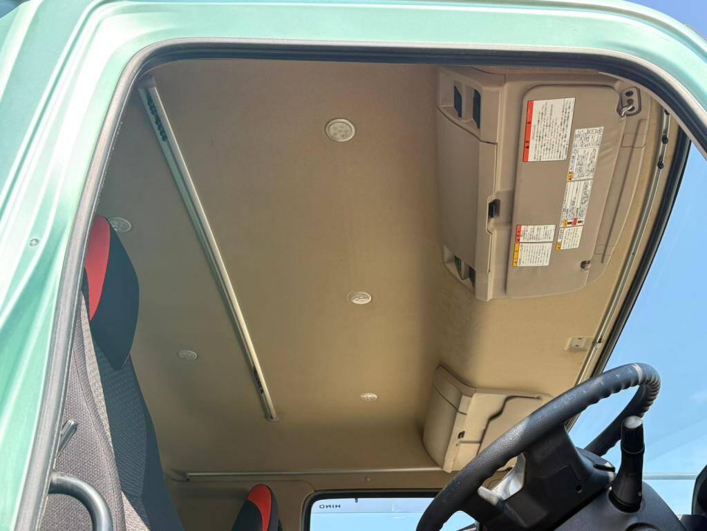 日野プロフィアダンプ大型（10t）[写真23]