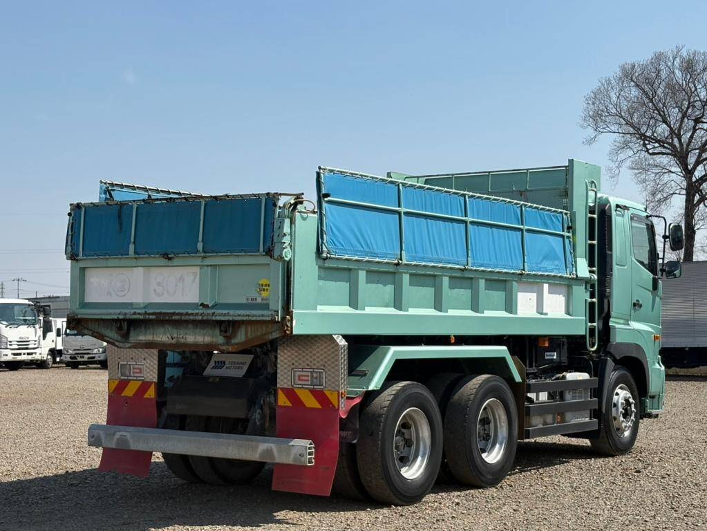 日野プロフィアダンプ大型（10t）[写真03]